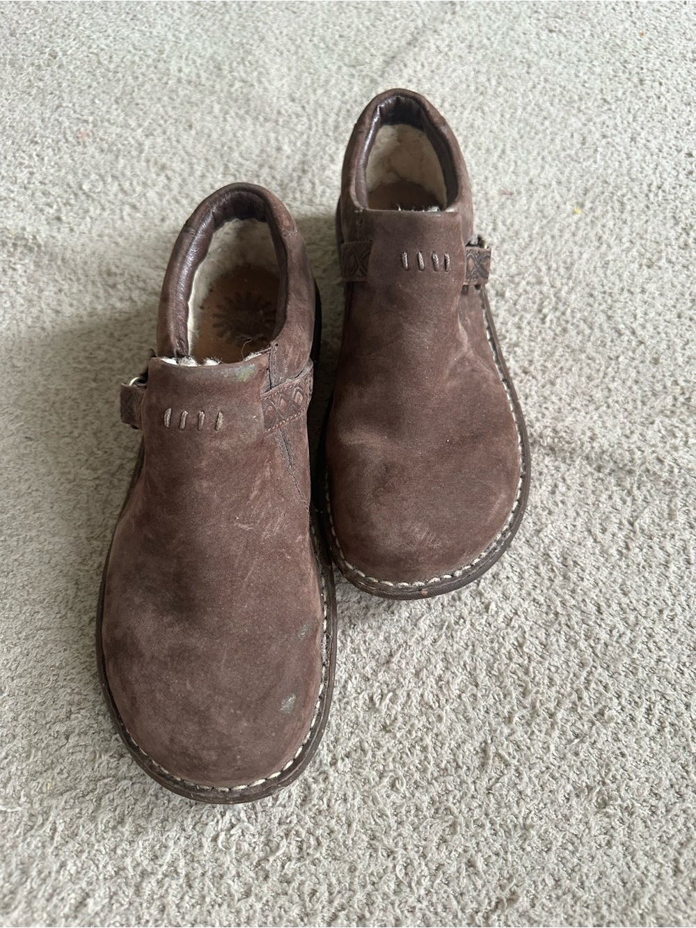 UGG Australia Brown Suede Shearling Fur Lined Buckle Slip On Mules Booties Clogs - Picture 9 of 12